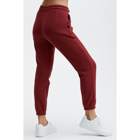 Go-To Classic Yoga Sweatpant Umbria Red