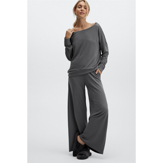 Sleek Knit Wide Leg Yoga Pant Iron