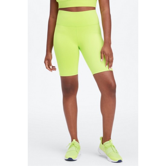 Define PowerHold High-Waisted 9 Yoga Short Sprout/Athletic Club